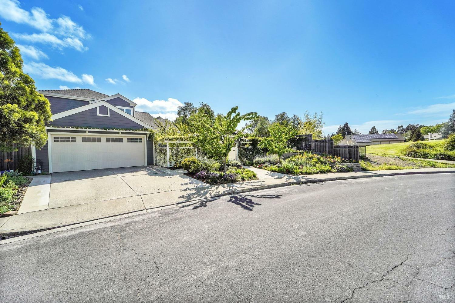 Property Photo: 470 Camellia Court CA 94510