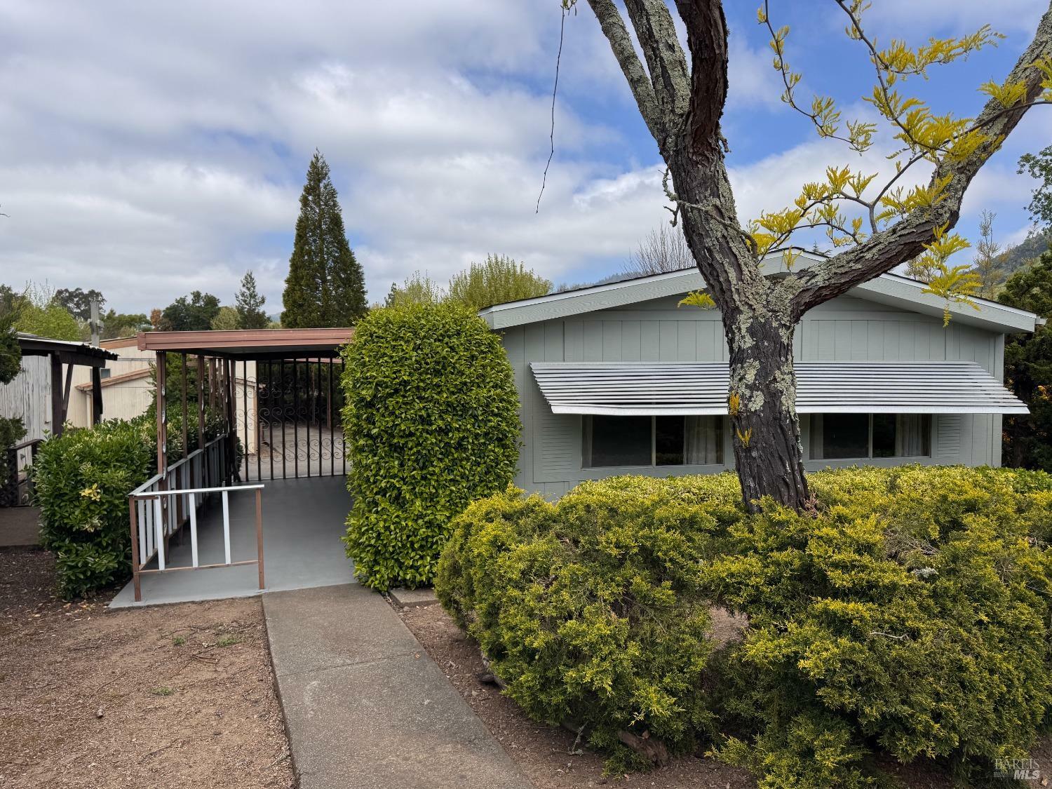 Property Photo: 148 Bluestone Court CA 95409