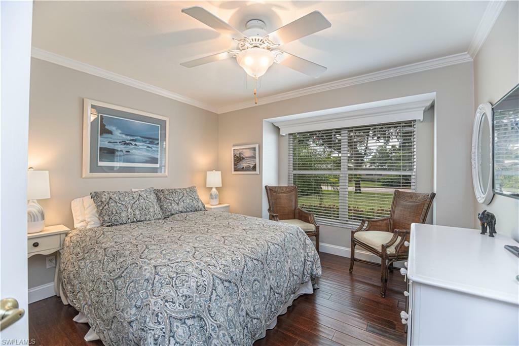 Property Photo: 1073 N Alhambra Cir FL 34103