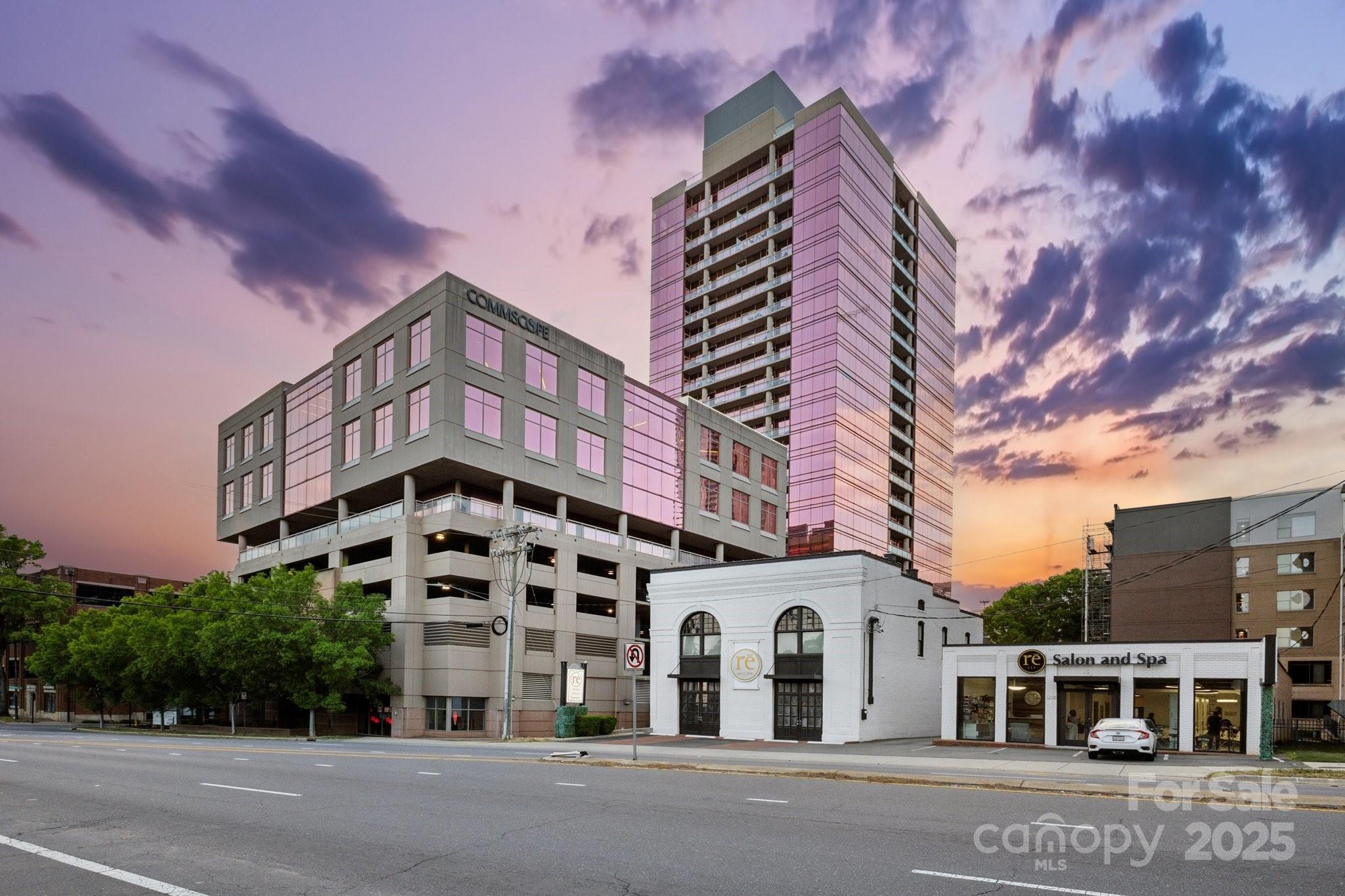 Property Photo: 315 Arlington Avenue 1104 NC 28203