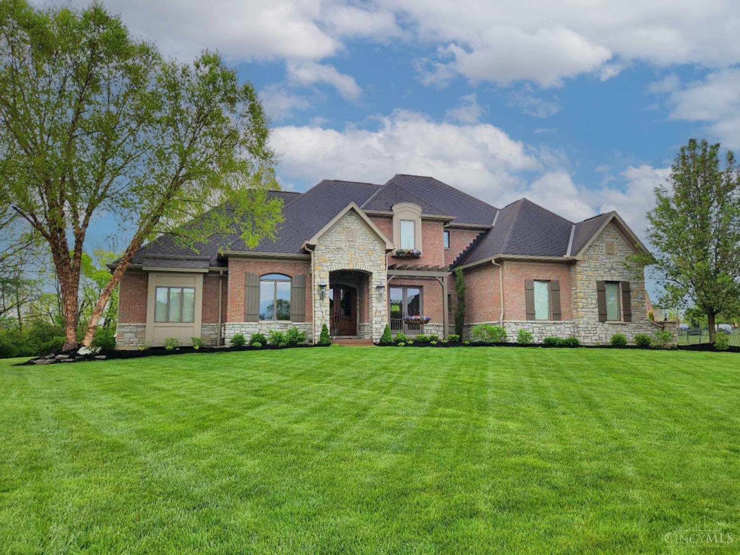 Property Photo: 4691 Saddletop Ridge Lane OH 45040