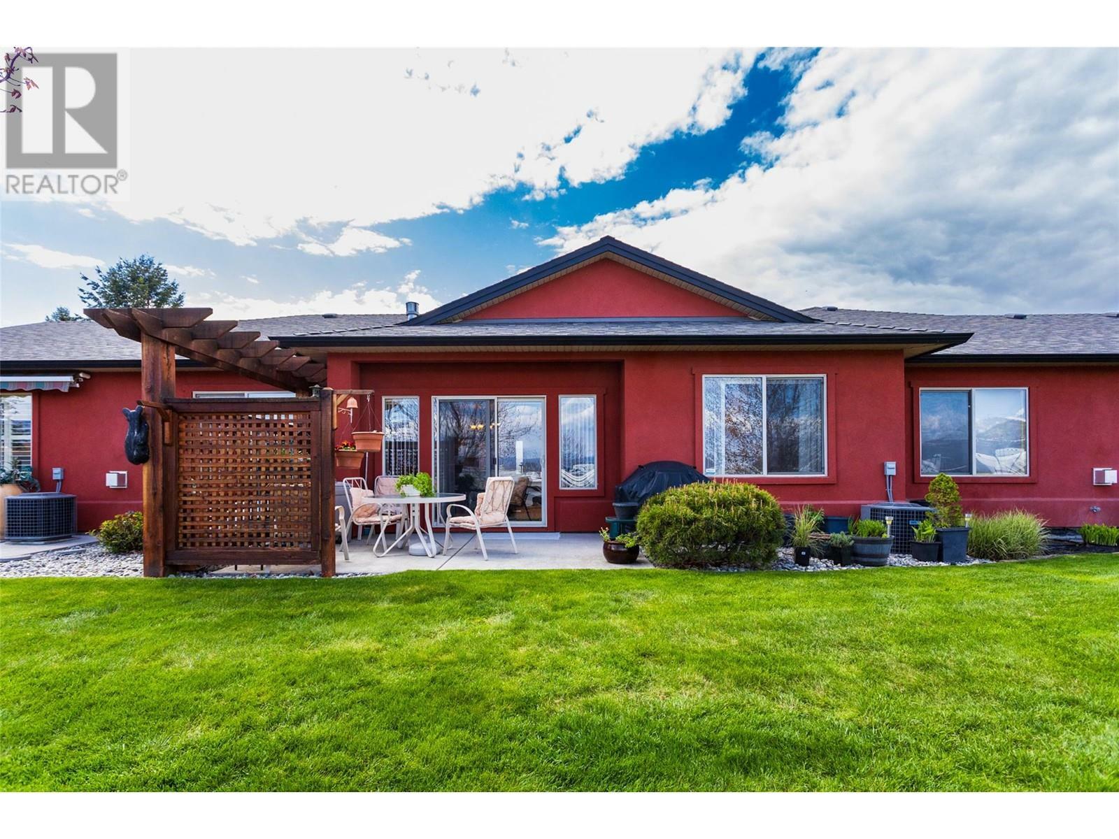 Property Photo: 3819 Sonoma Pines Drive BC V4T 2Z5