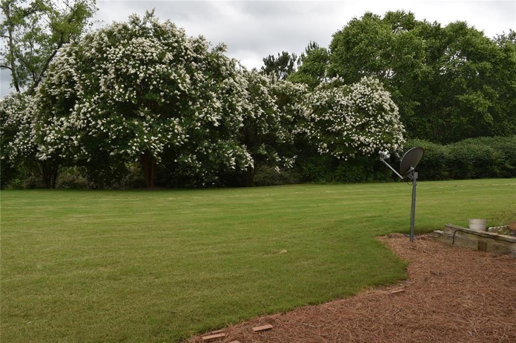 Property Photo:  556 Windstone Trail  GA 30004 