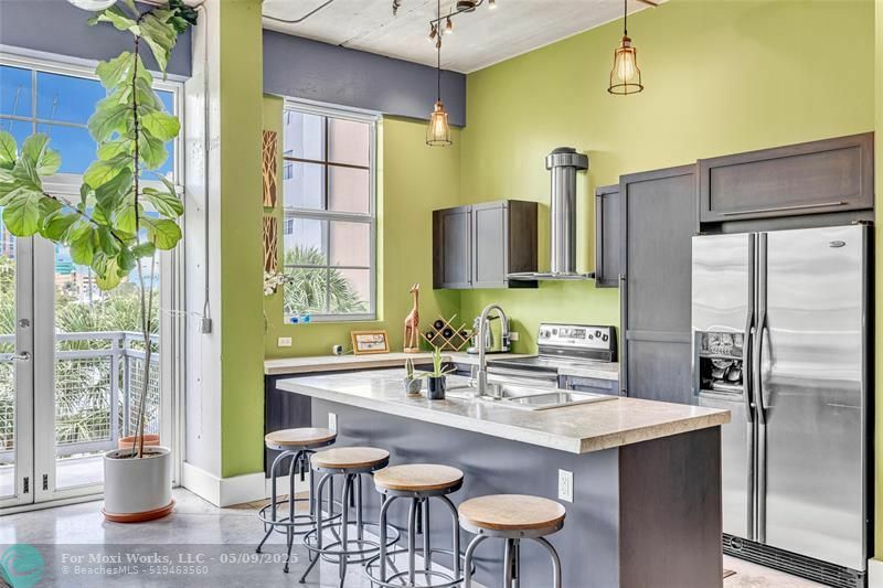 Property Photo: 425 N Andrews Ave 303 FL 33301