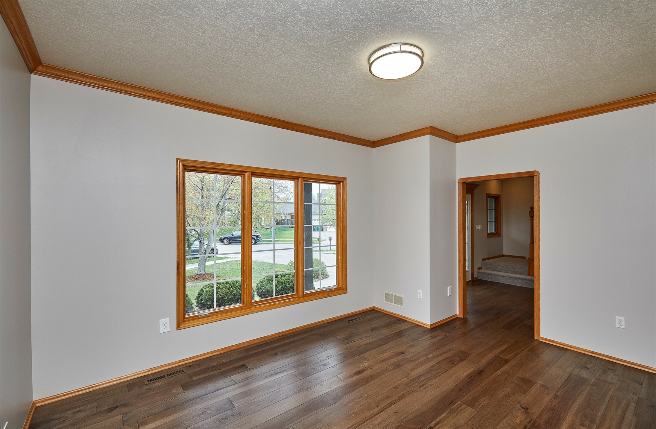 Property Photo: 3020 SW 24th Court IA 50023