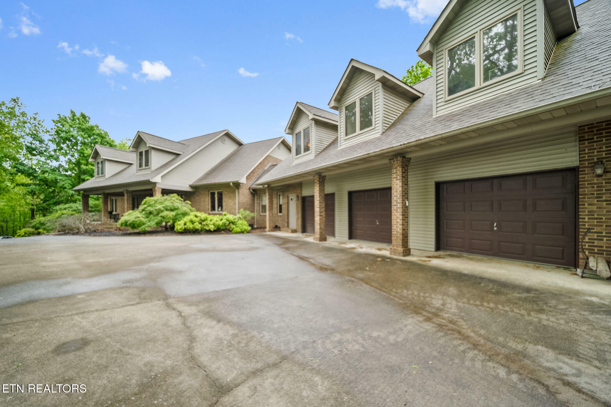 Property Photo: 306 & 310 Teague Lane TN 37862