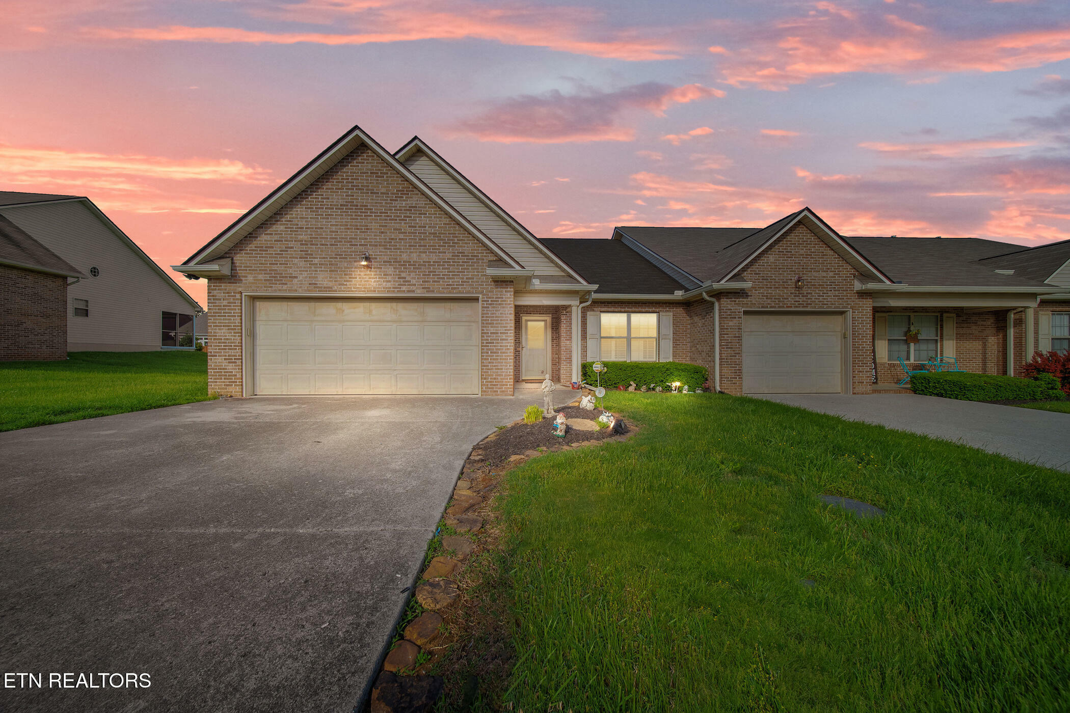Property Photo: 7117 Allison Way TN 37918