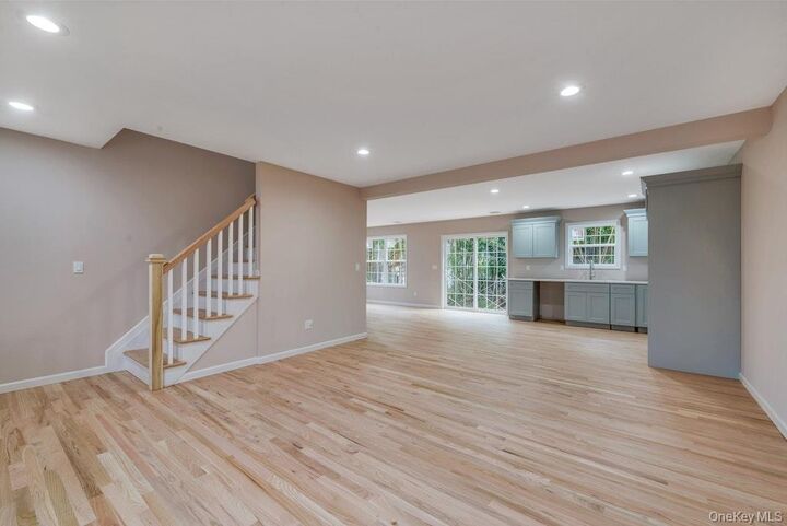 Property Photo:  514 Neighborhood Road  NY 11967 