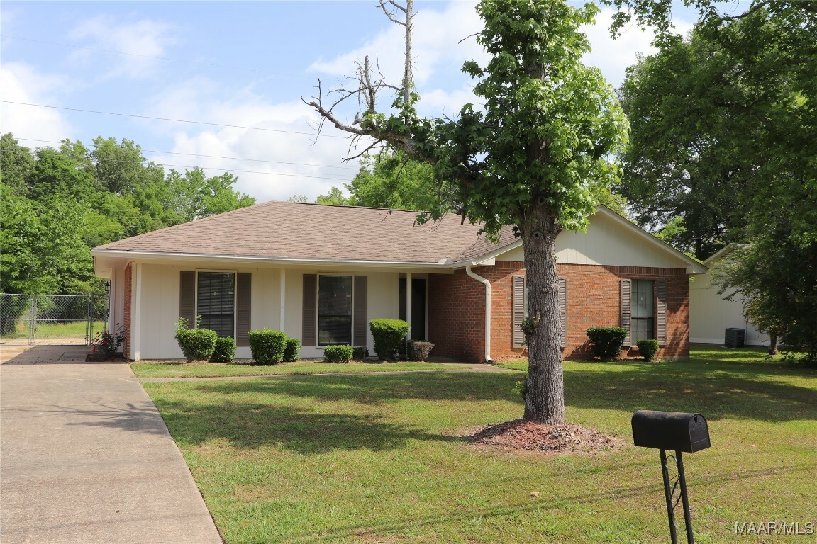 Property Photo: 3421 Herbert Drive AL 36116