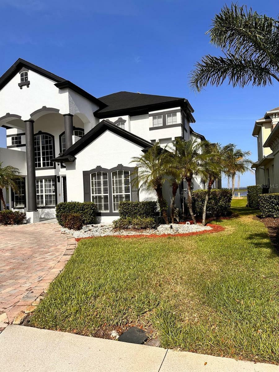 Property Photo: 1407 Water Lilly Lane FL 34744