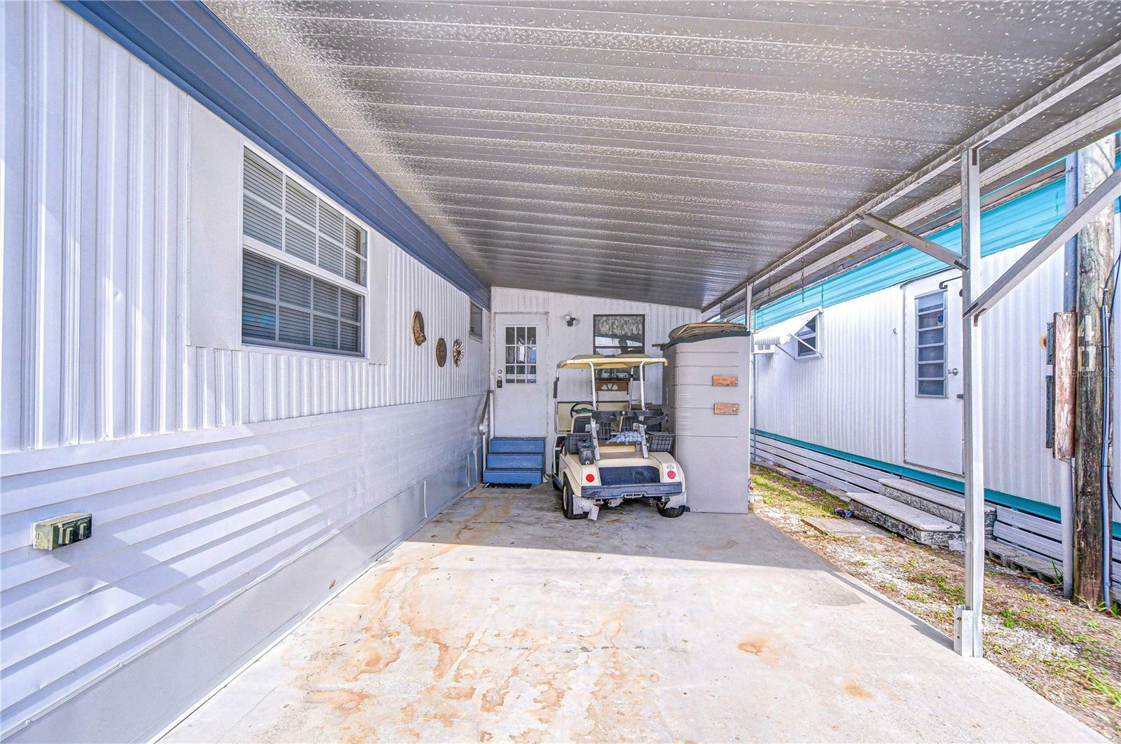 Property Photo: 6046 Harriet Street FL 33542