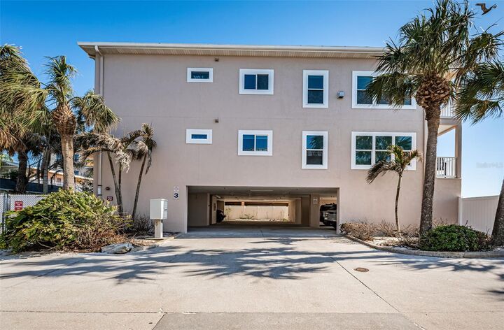 Property Photo: 3 7th Avenue 3 FL 33785