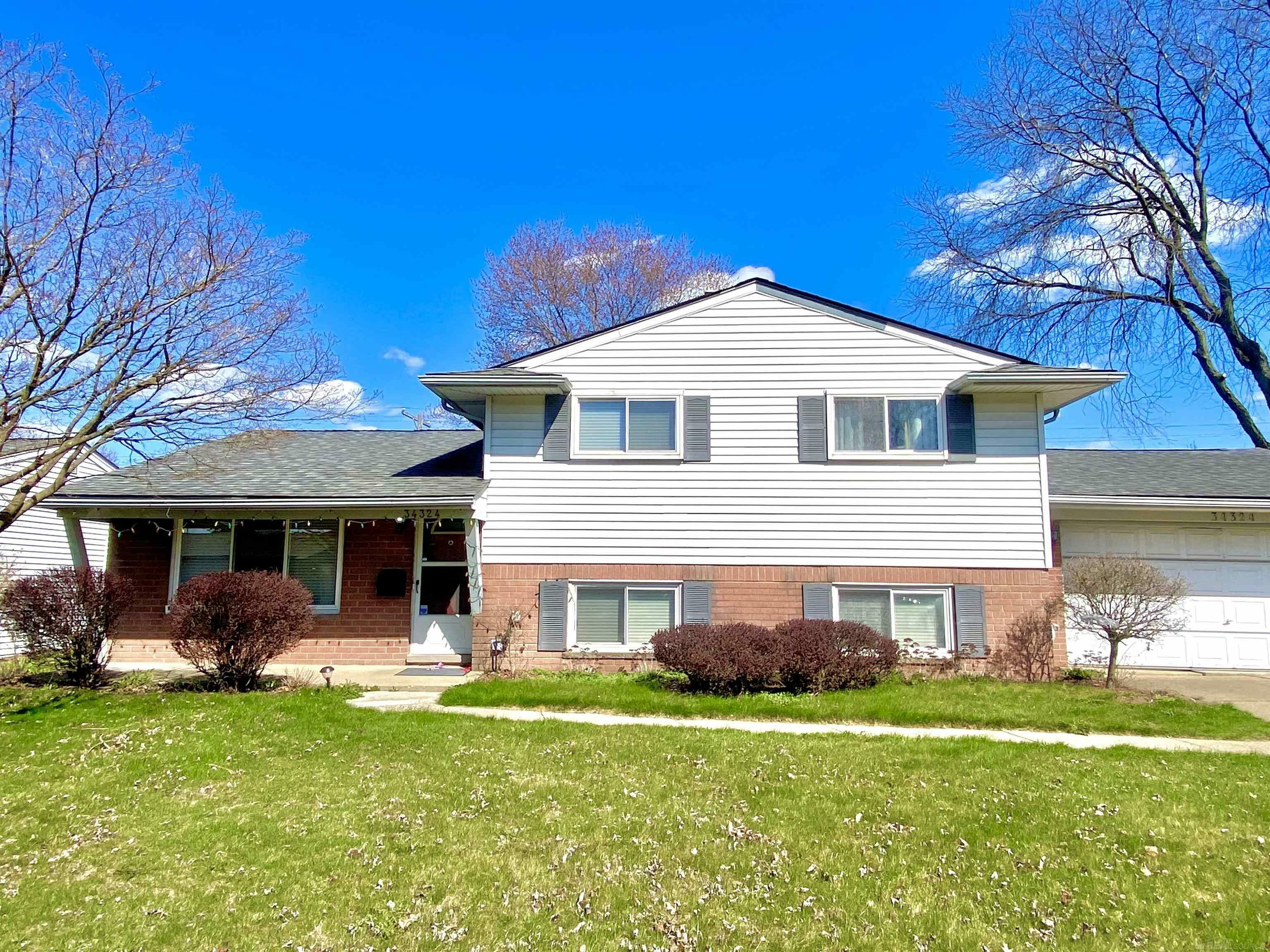 34324 Chope Place  Clinton Township MI 48035-3320 photo