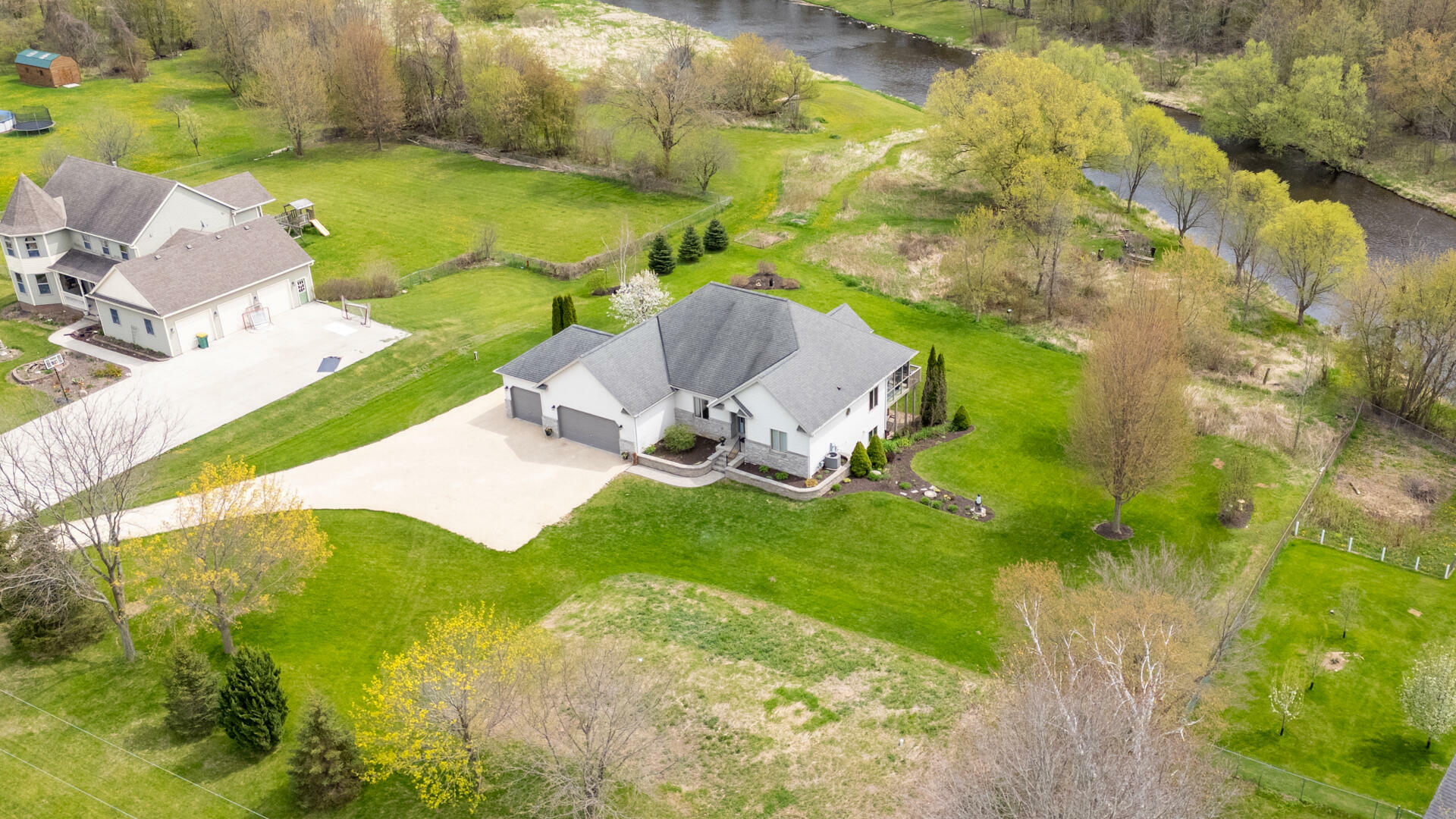 Property Photo: 3045 Newark Dr WI 53090