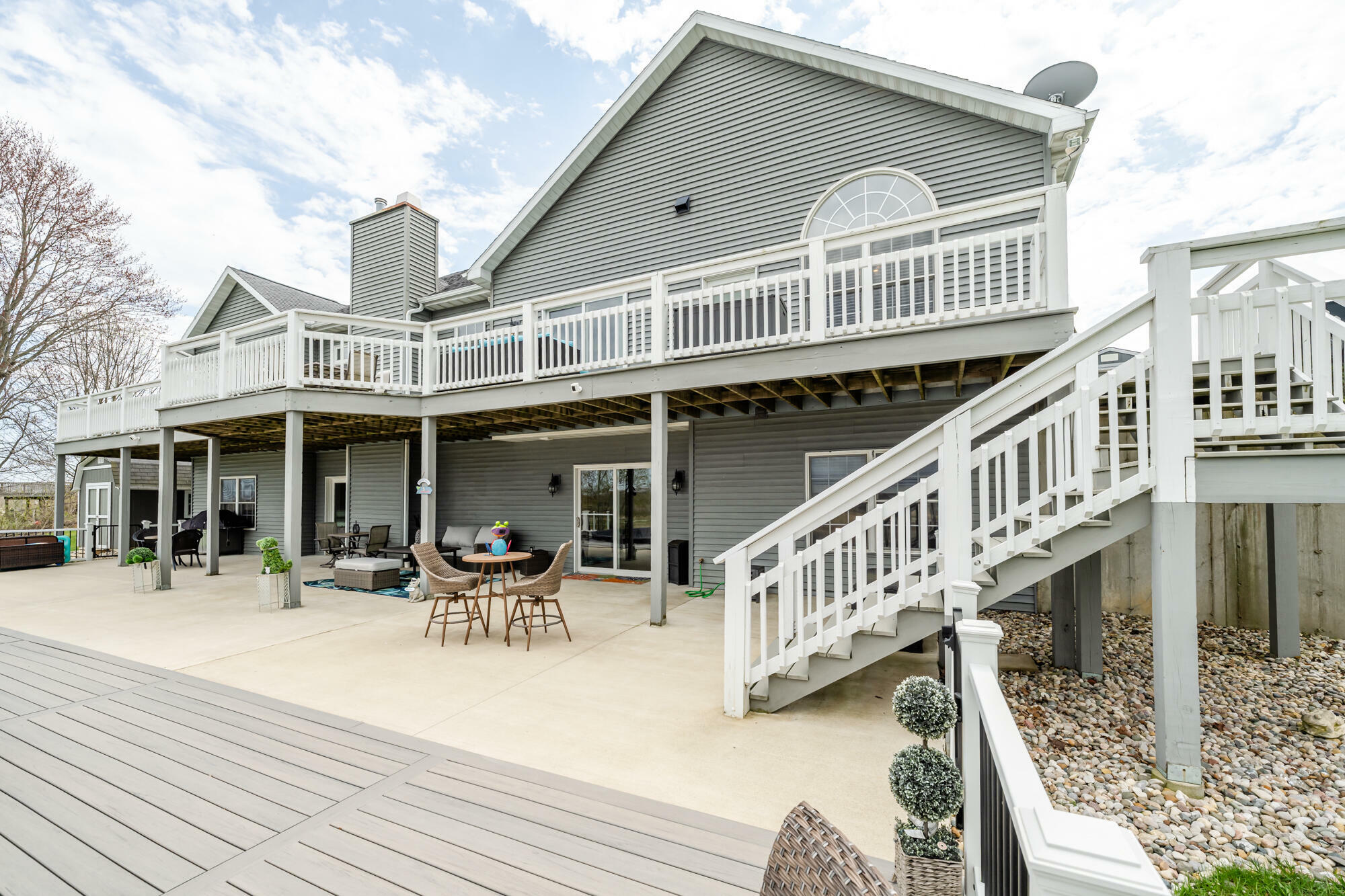 Property Photo: 6627 Naomi Road MI 49111