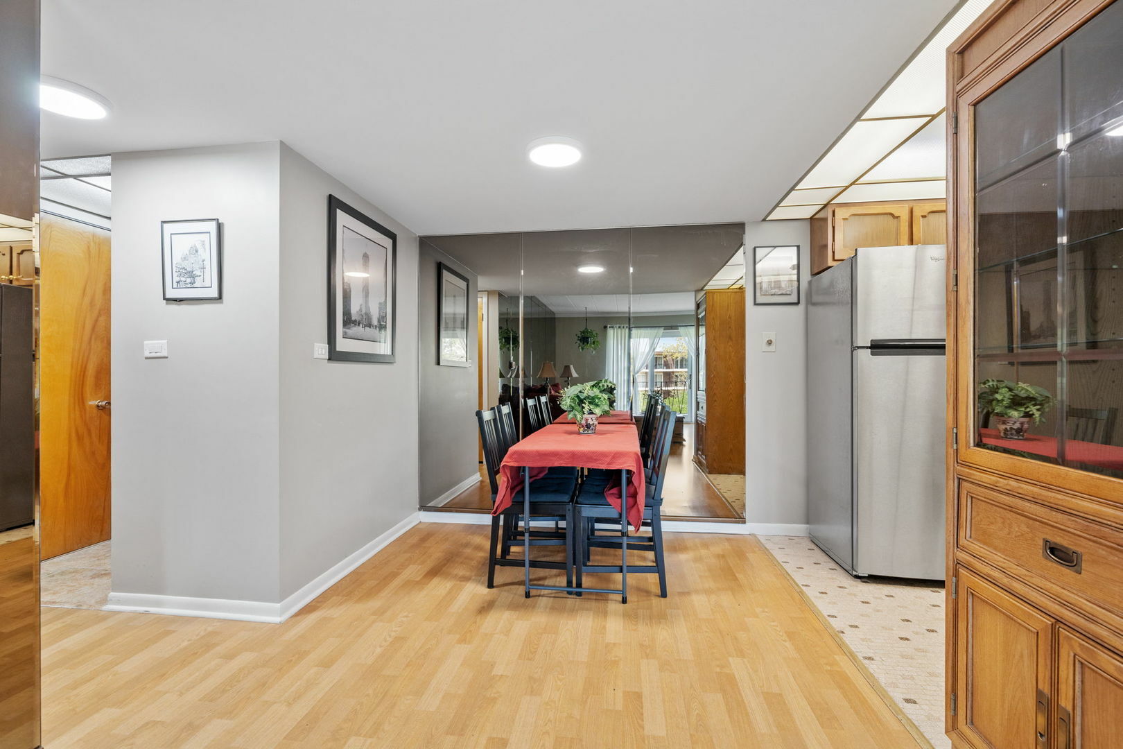 Property Photo: 5540 Walnut Avenue 22C IL 60515