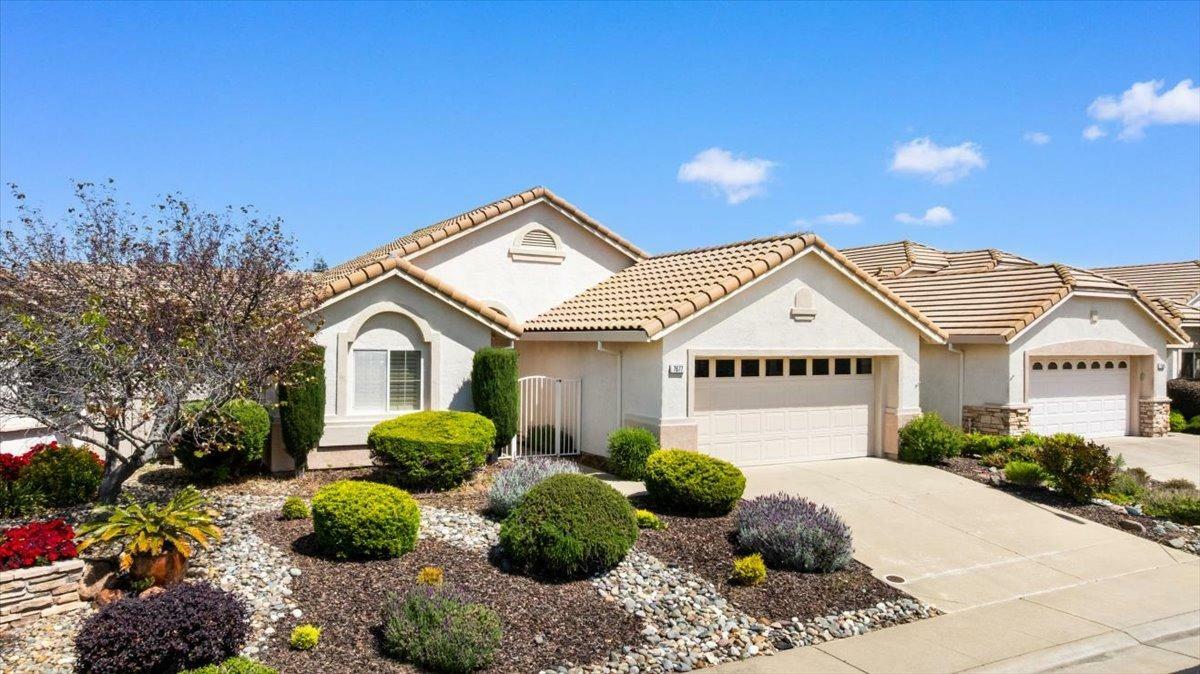 Property Photo: 7677 Timberrose Way CA 95747