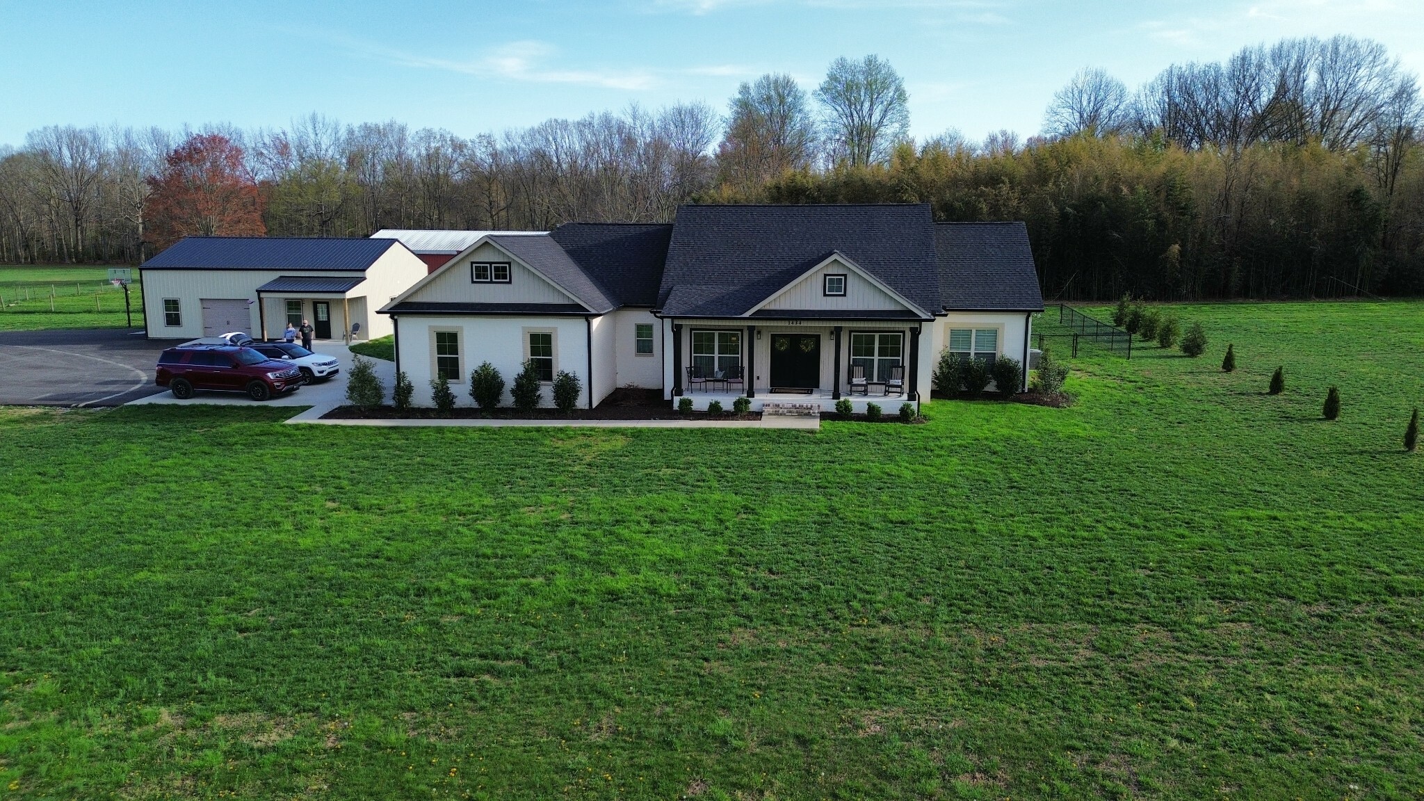 Property Photo: 1434 Siloam Church Rd TN 37186