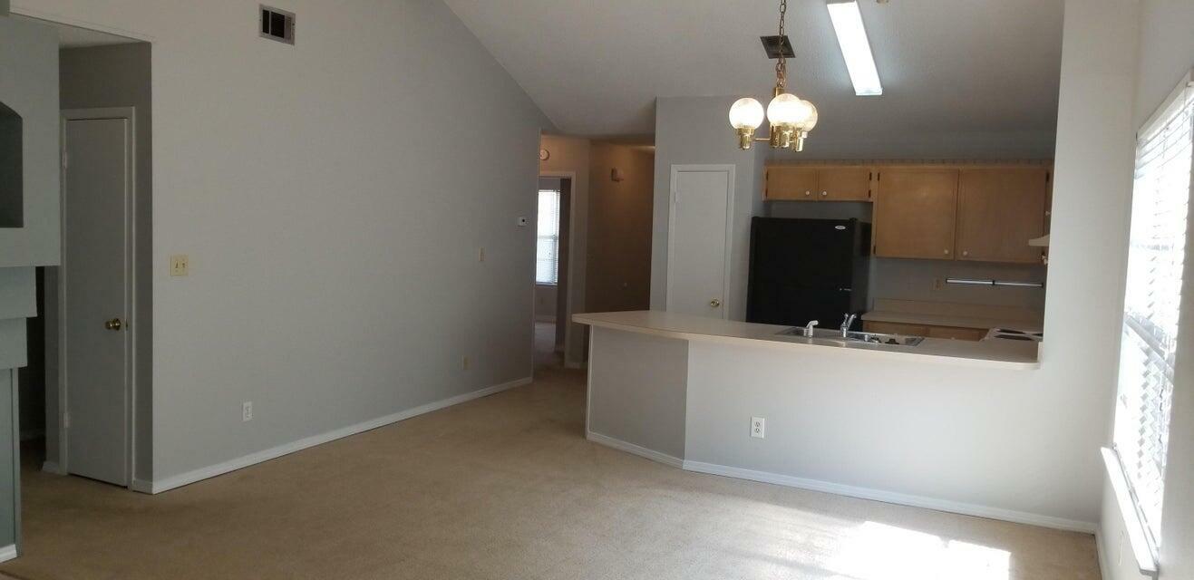 Property Photo: 3026 Yorktown Circle FL 32547