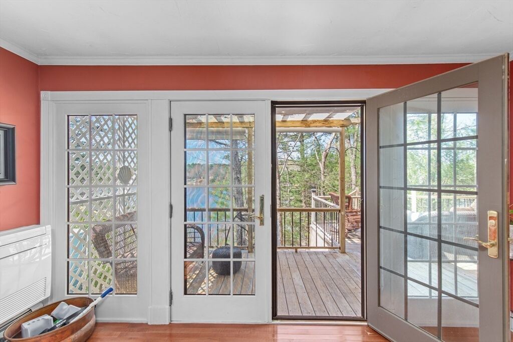 Property Photo:  168 Jordan Rd  MA 02360 