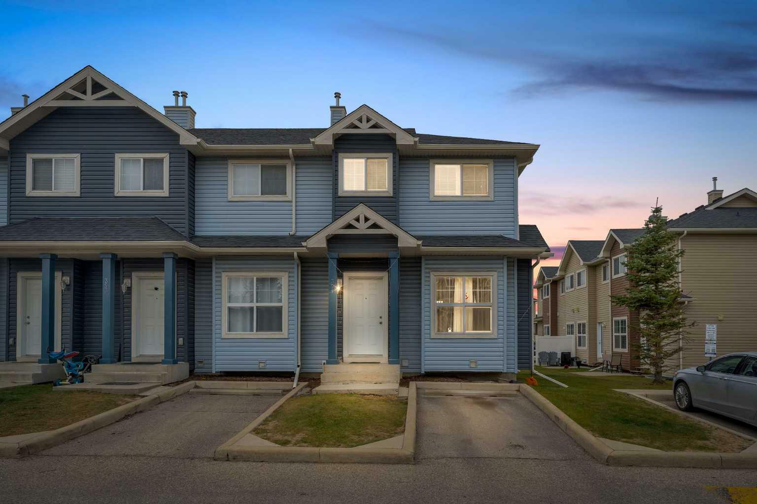 Property Photo: 111 Tarawood Lane NE 351 AB T3J 0C1