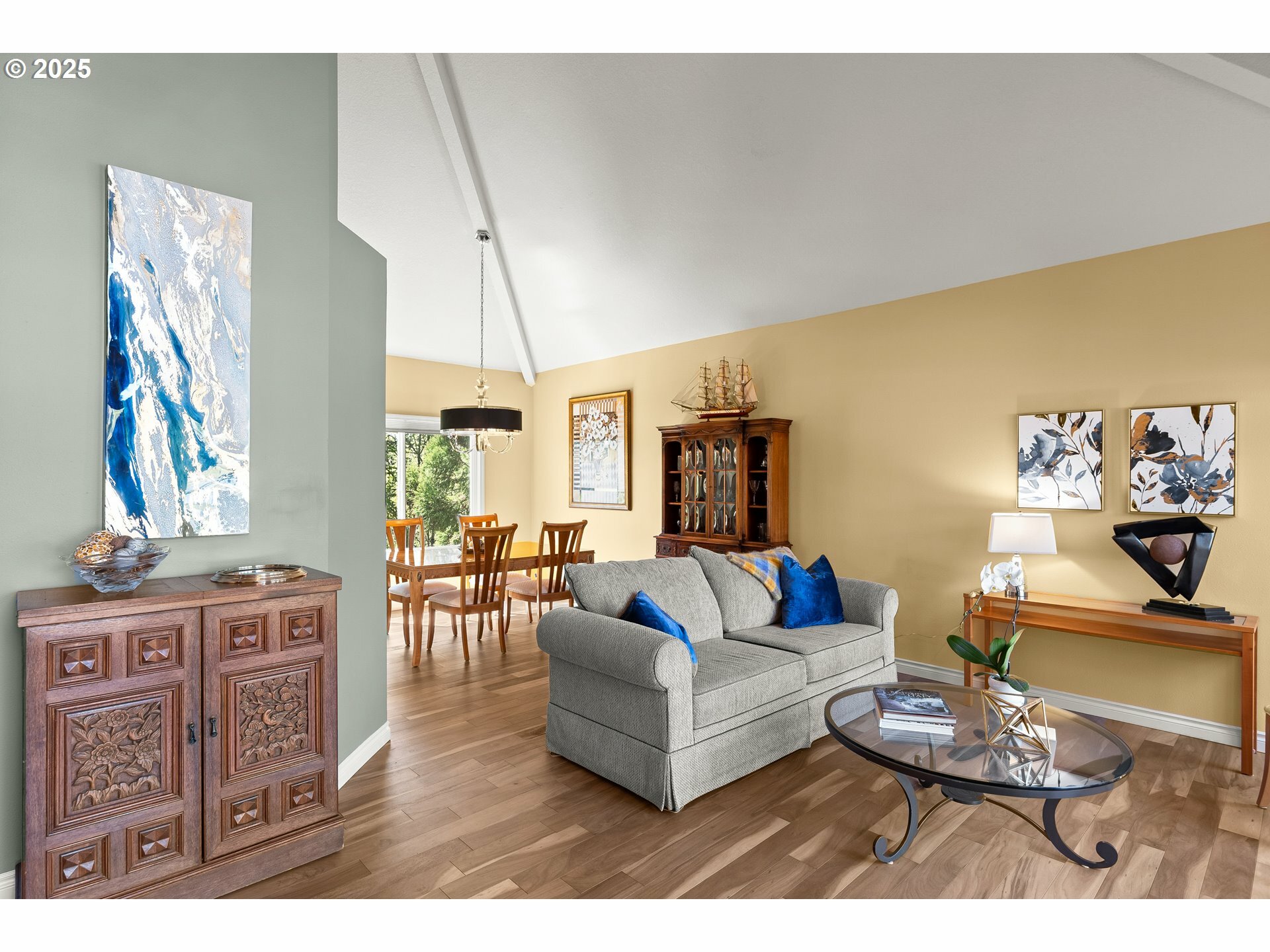Property Photo: 16590 SW 93rd Ave OR 97224