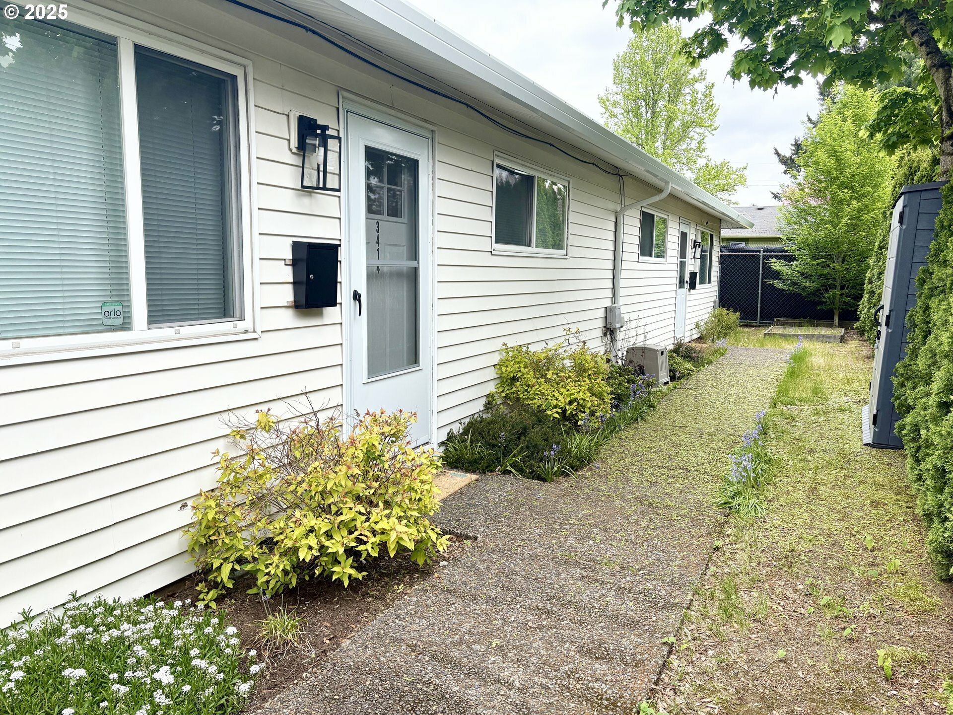 Property Photo: 3414 SE 62nd Ave OR 97206