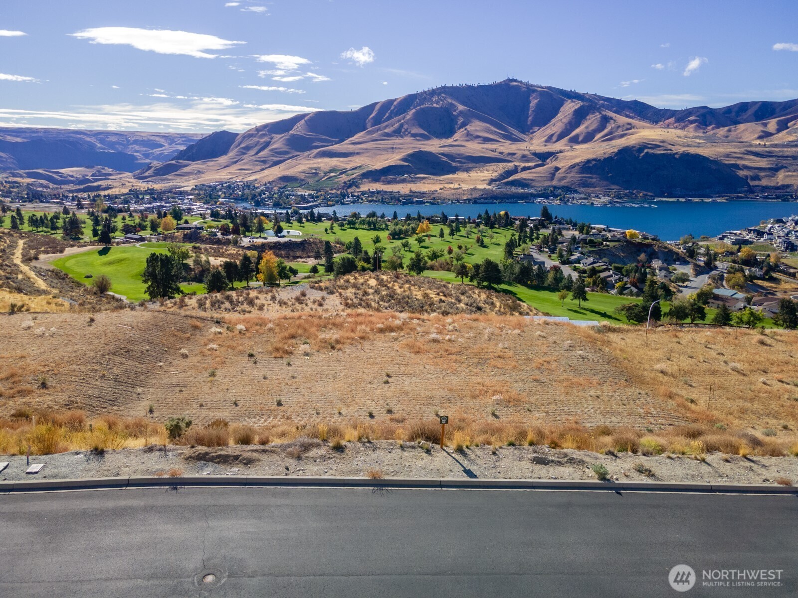925  Long Drive  Chelan WA 98816 photo