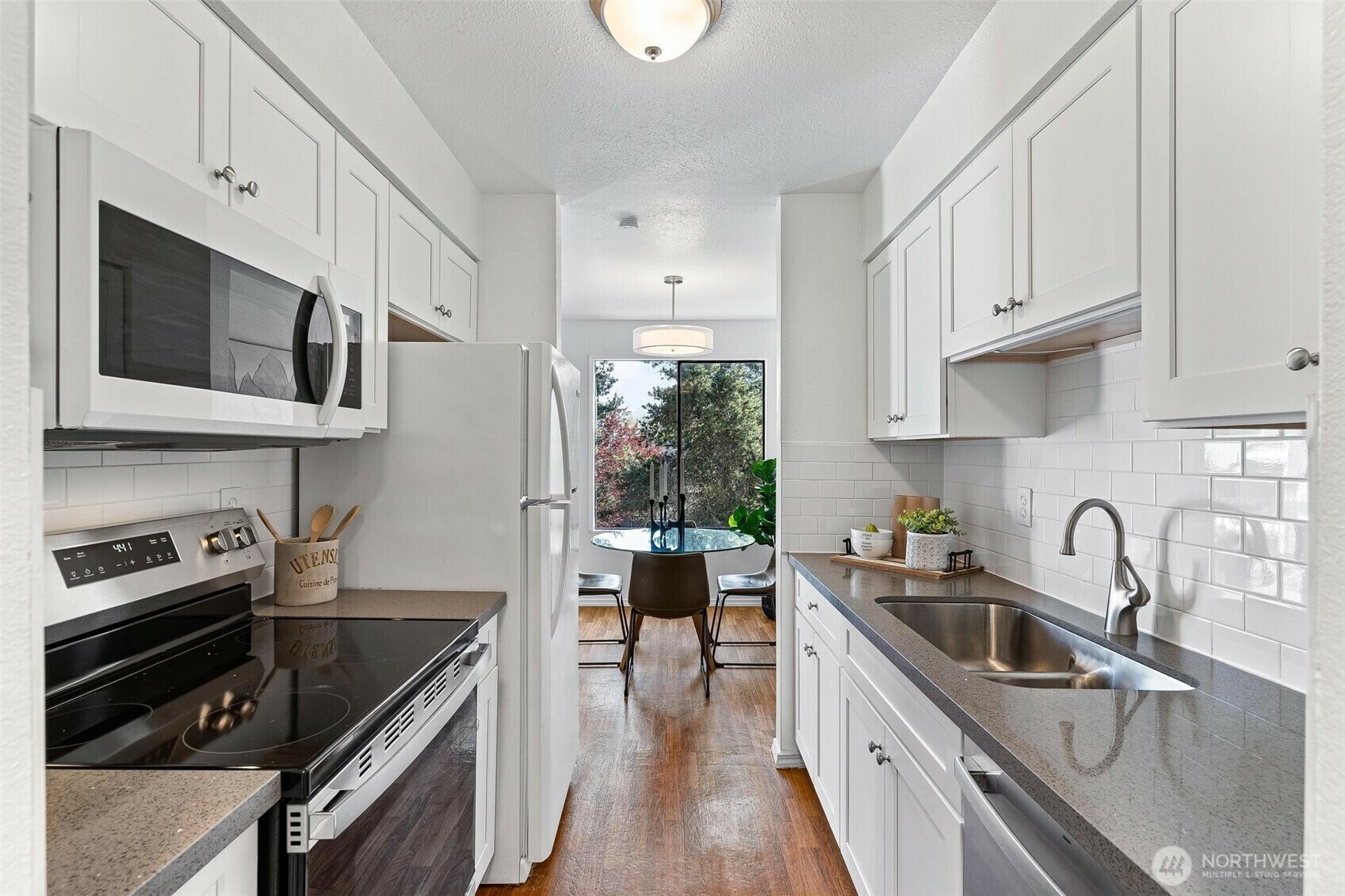 Property Photo: 12611 NE 145th Place 81H WA 98034