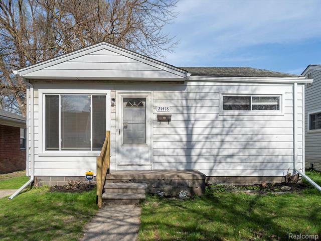 21418 Panama Street  Warren MI 48091 photo