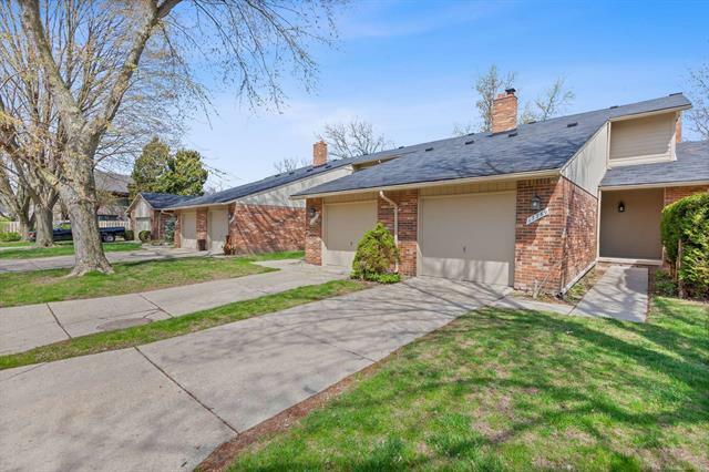 17769 Edloytom Way  Clinton Twp MI 48038 photo