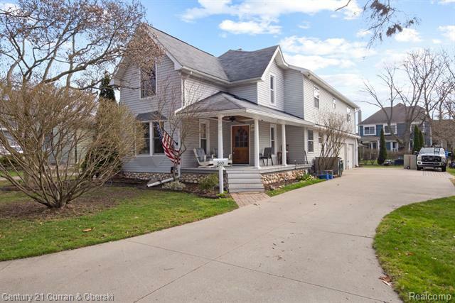 560 Carpenter Street  Northville MI 48167 photo