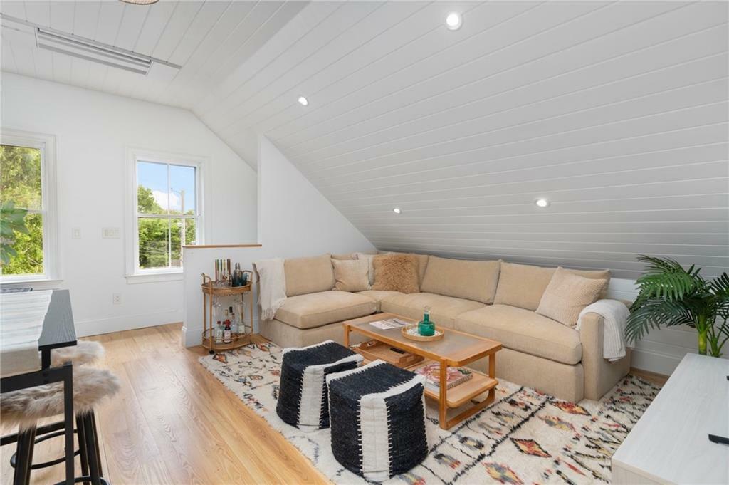 Property Photo: 17 Willow Street 3 RI 02840