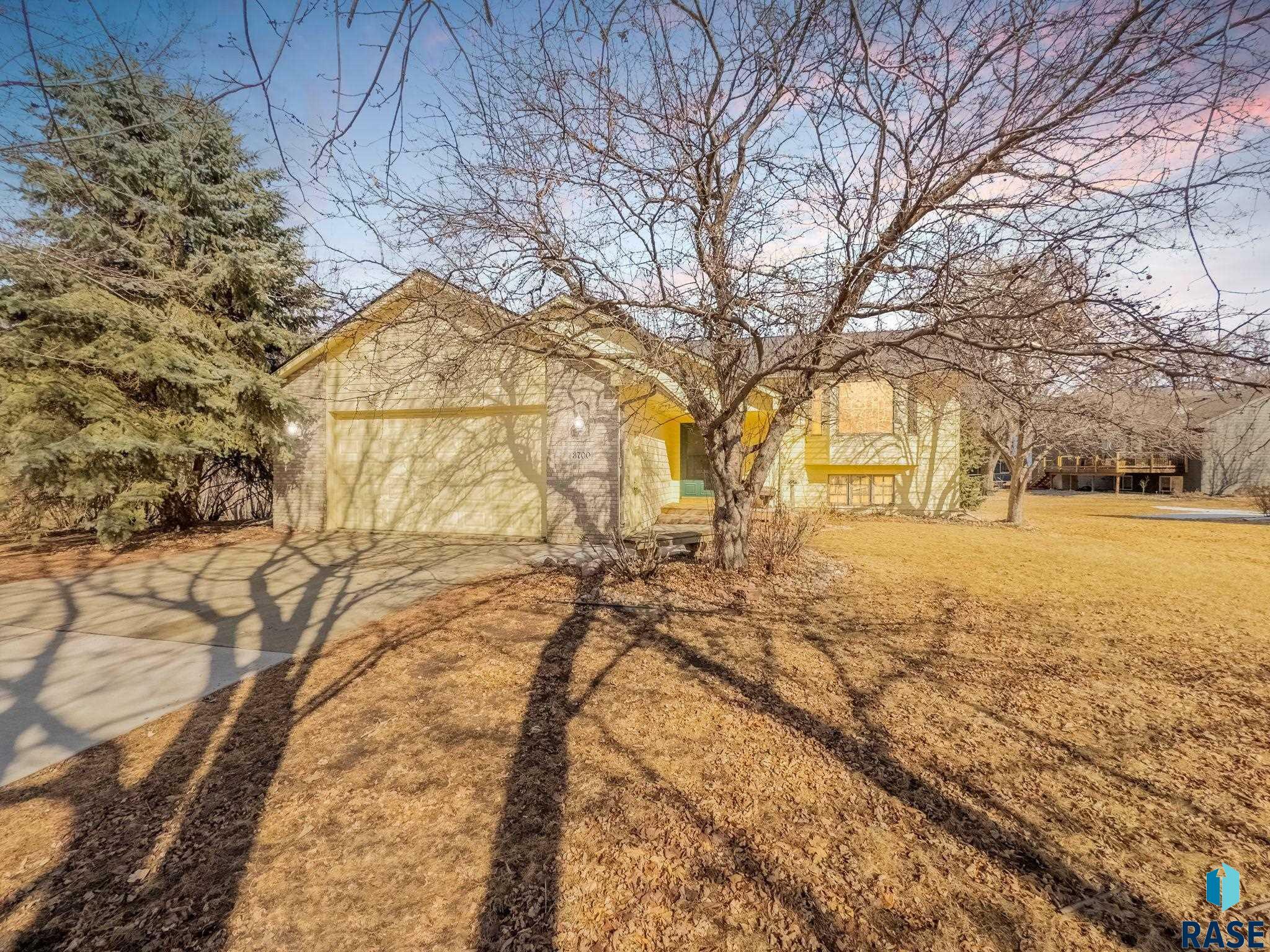 Property Photo: 3700 E 42nd St SD 57103