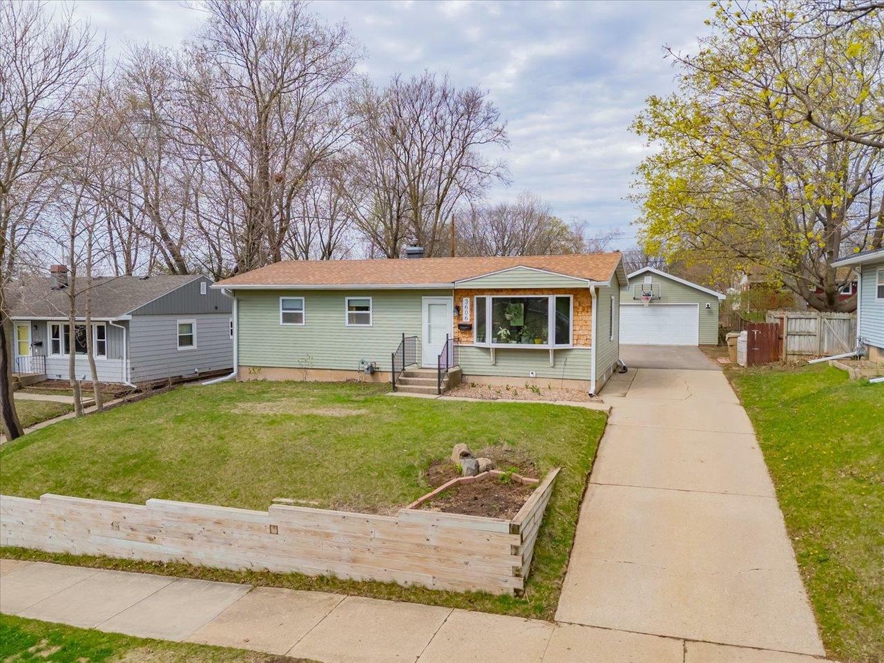 3606 Dryden Drive  Madison WI 53704 photo