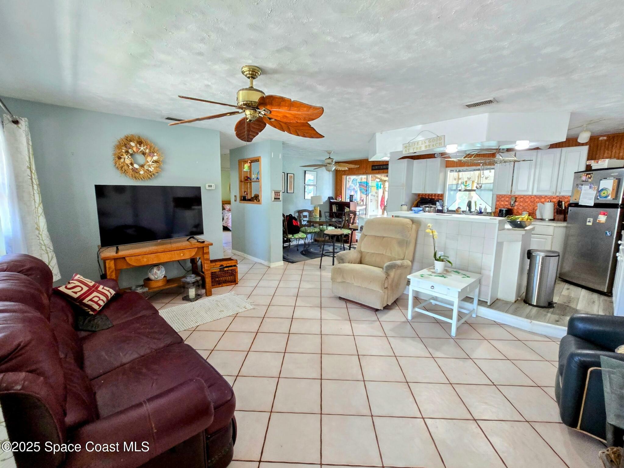 Property Photo: 305 Harrison Avenue FL 32920