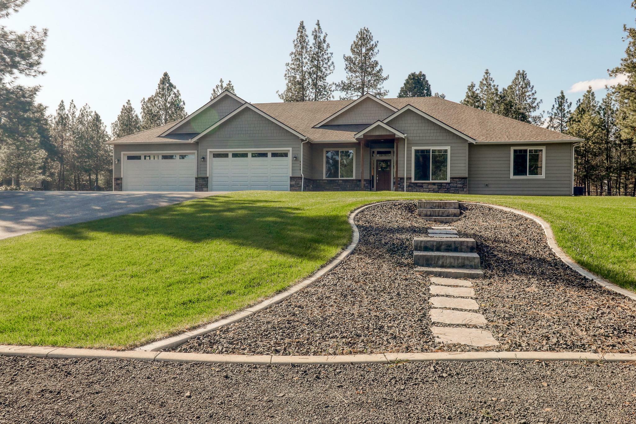 3319 E Elena Ln  Chattaroy WA 99003 photo
