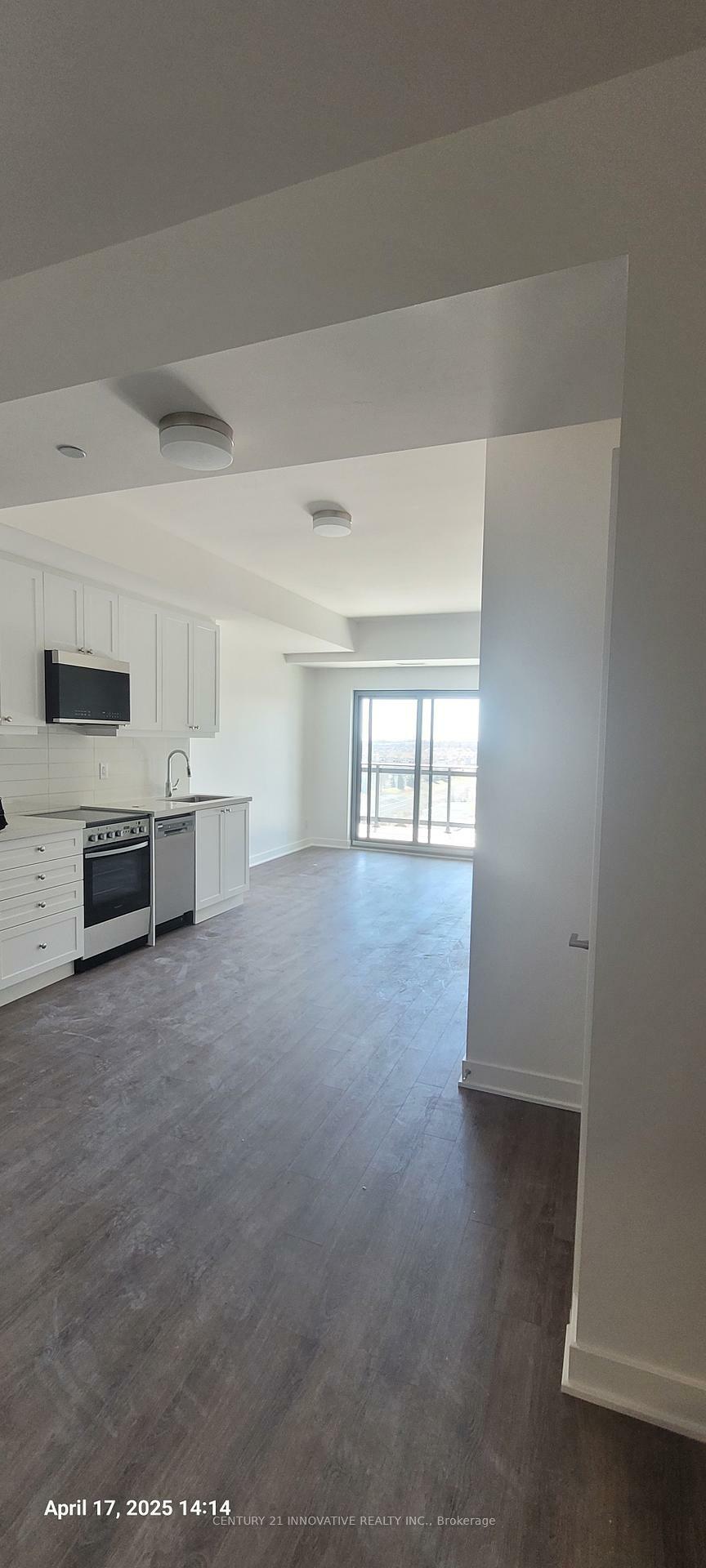 Property Photo: 55 Clarington Boulevard 812 ON L1C 0A1