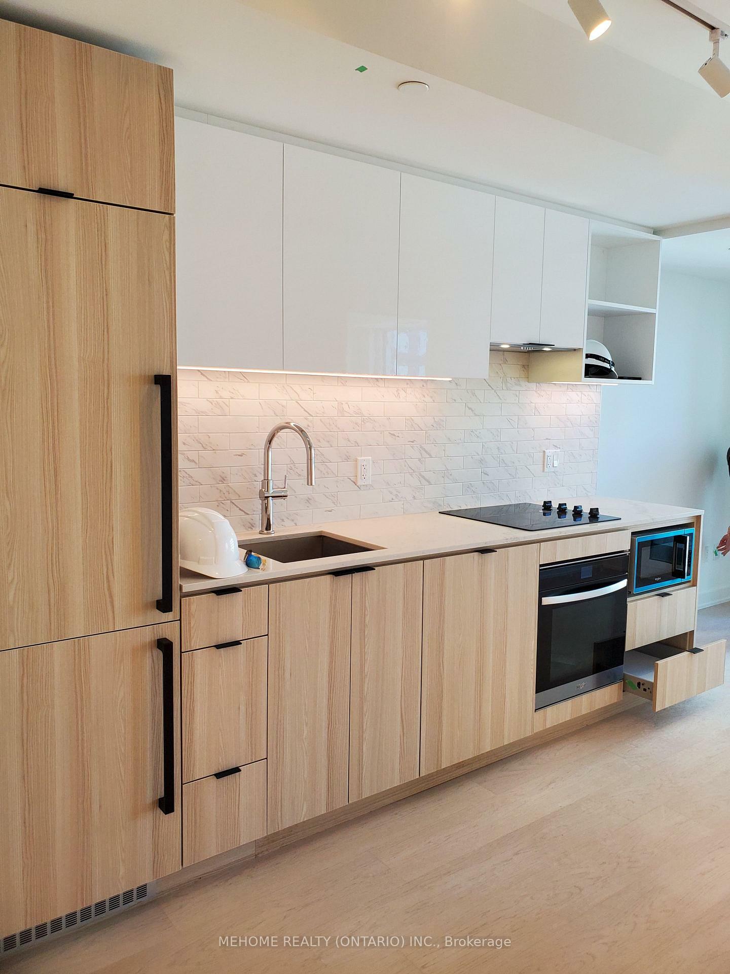 Property Photo:  252 Church Street #1909  ON M5B 1Z2 
