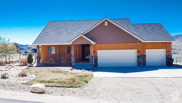 Property Photo: 4718 E Cougar Run S UT 84629