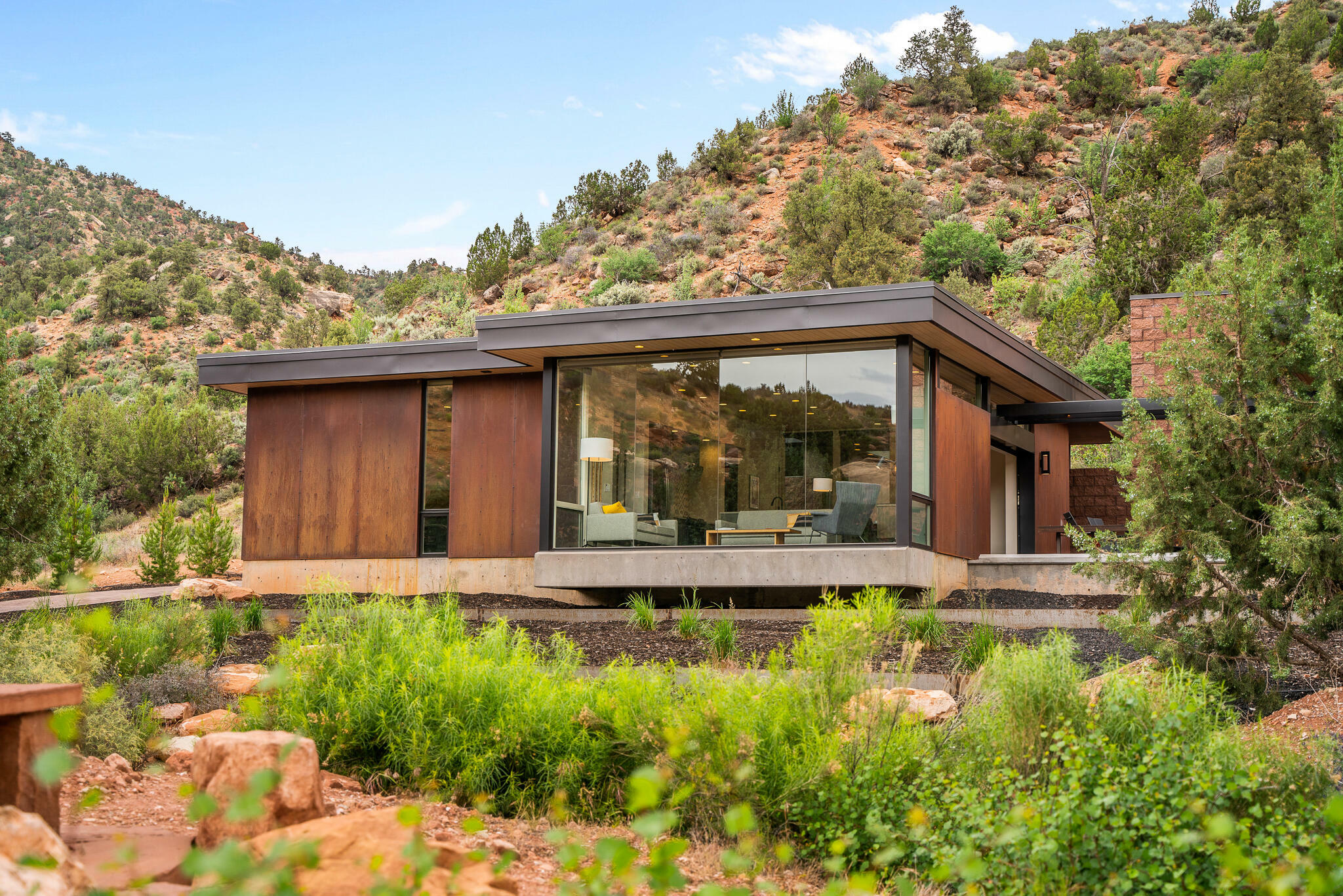 Property Photo: 112 Canyon Cove UT 84767