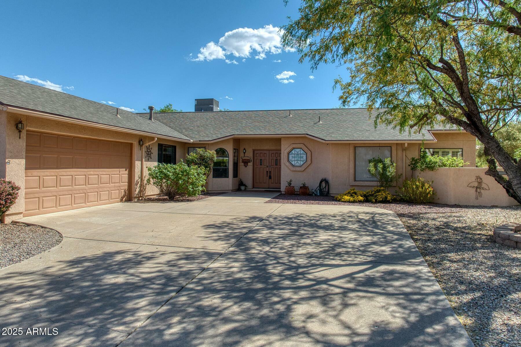 Property Photo: 3712 Elder Court AZ 85650