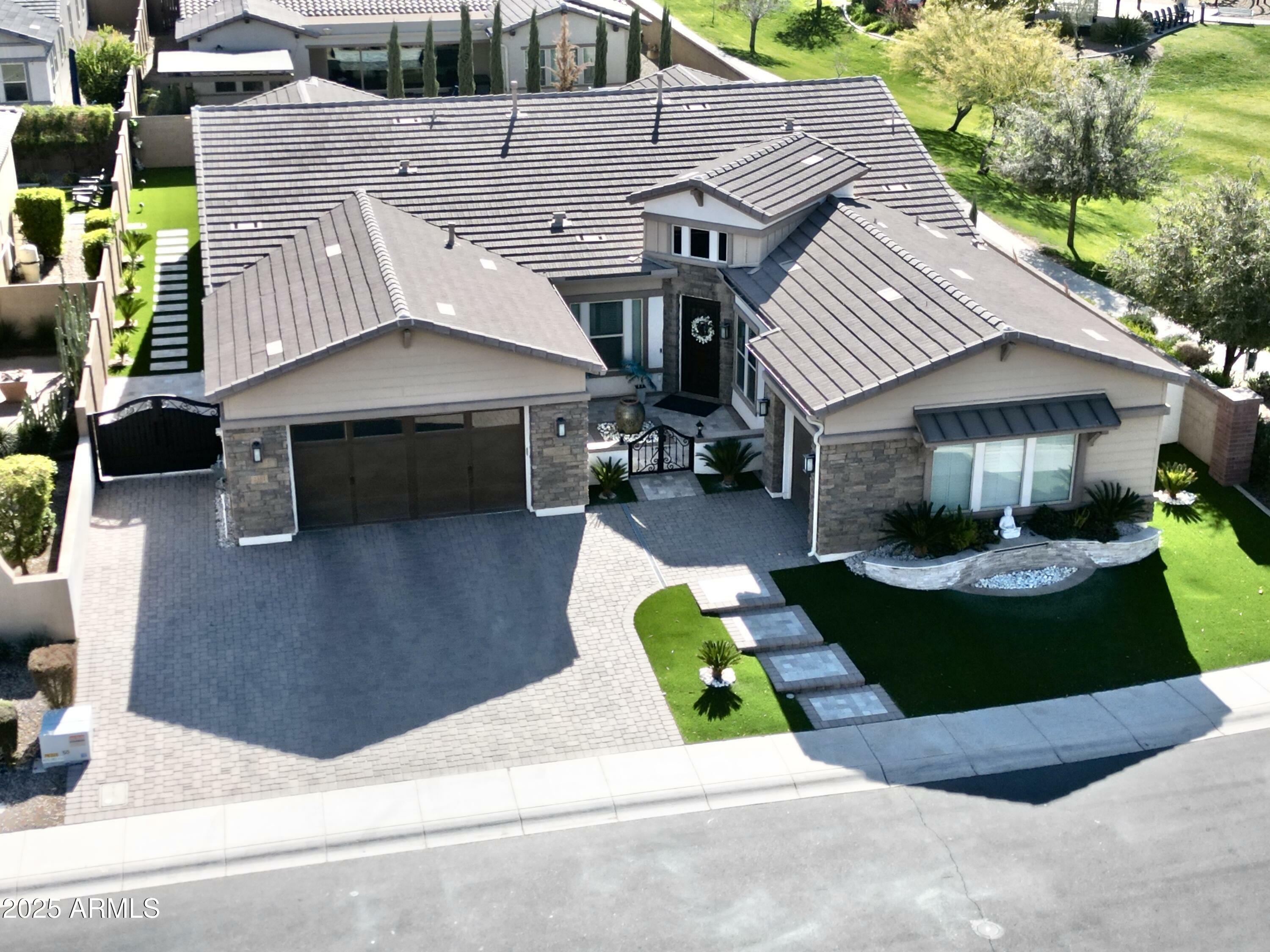 Property Photo: 2351 E Cherrywood Place AZ 85249