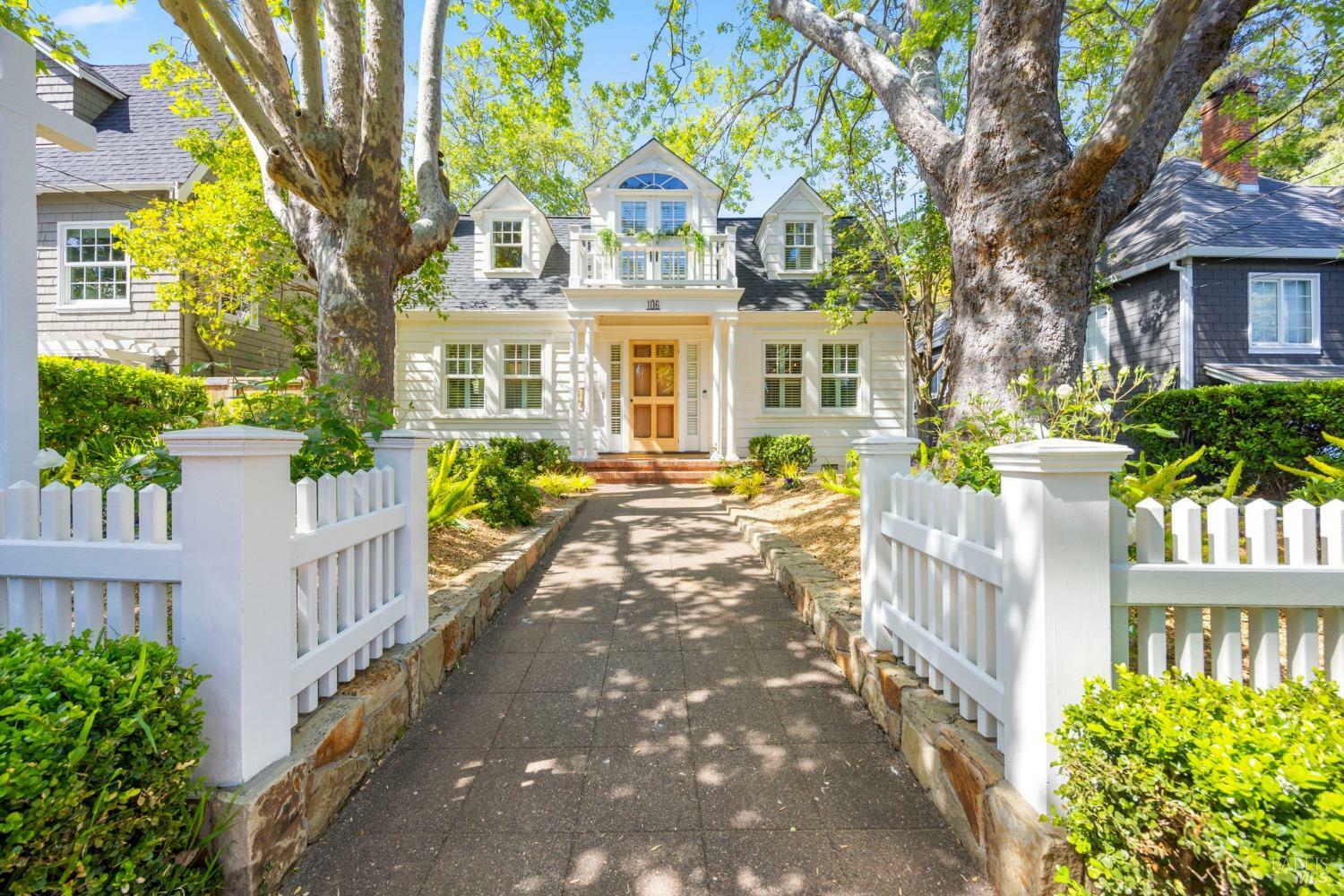 Property Photo: 106 Woodland Avenue CA 94960