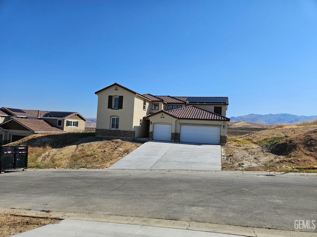 5609 Levanto Street  Bakersfield CA 93306 photo