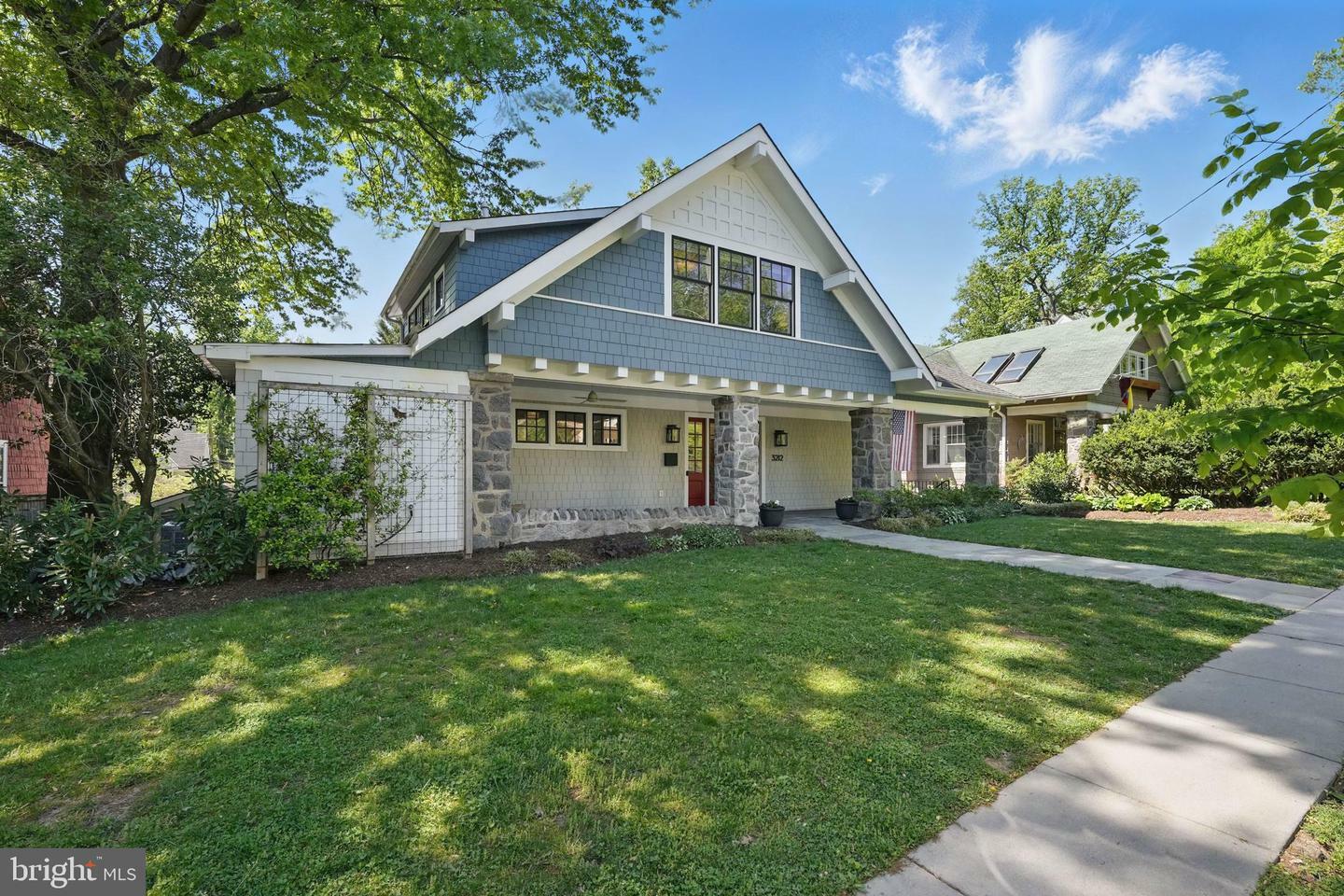 Property Photo: 3212 Oliver Street NW DC 20015