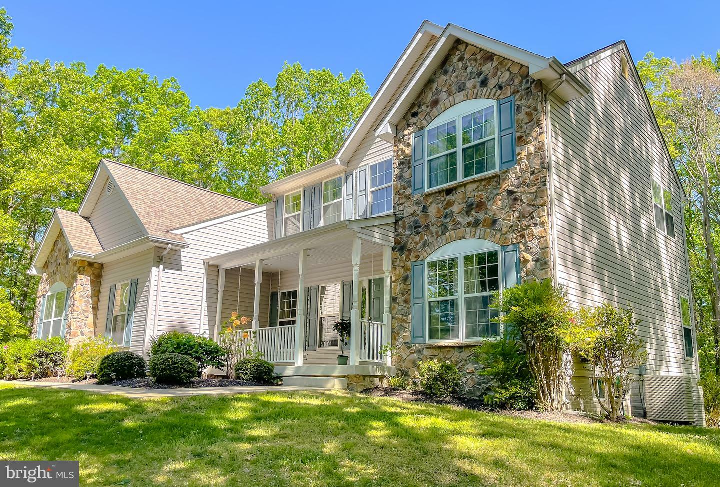 Property Photo: 39316 Persimmon Creek Road MD 20659