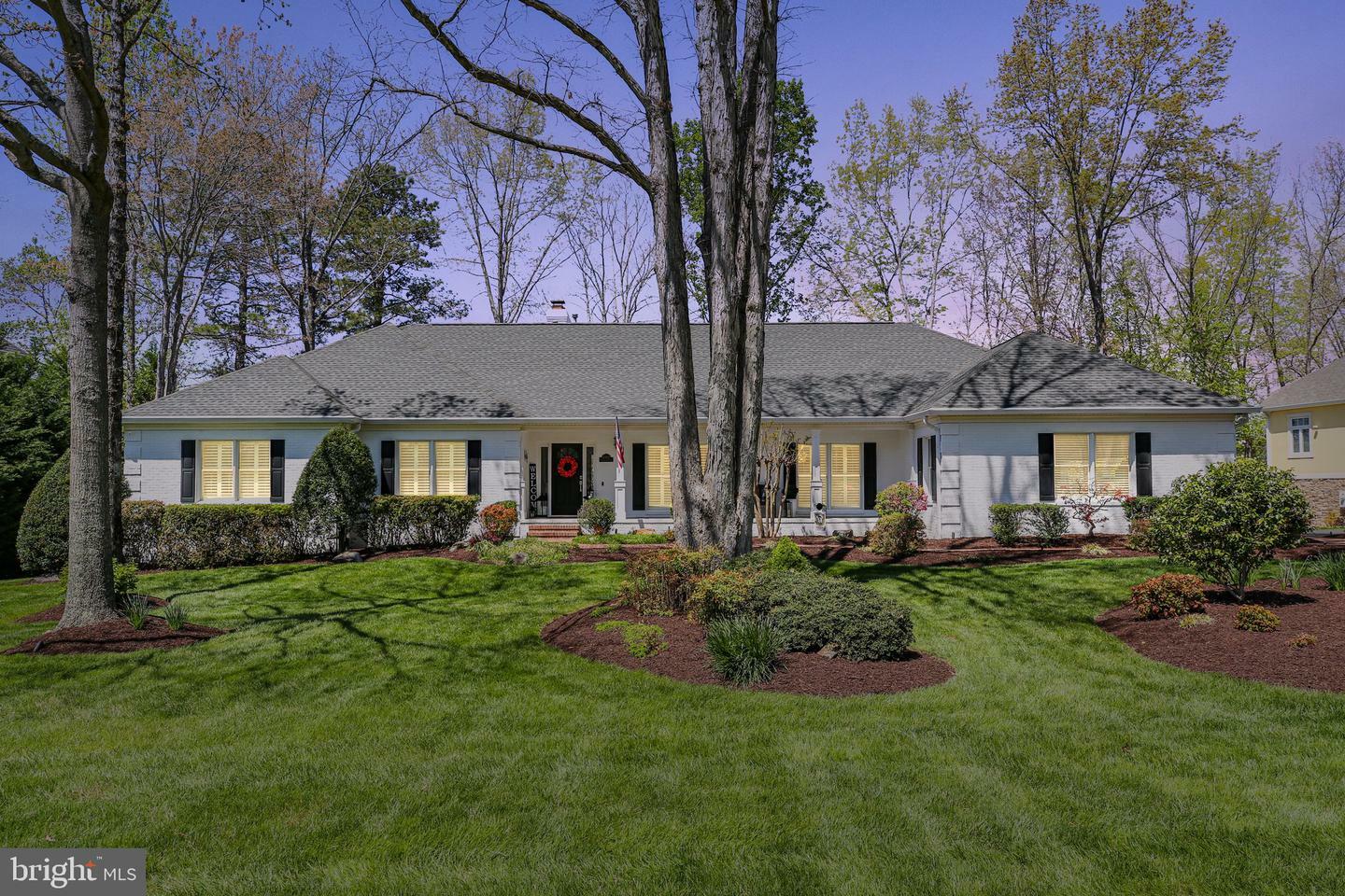 Property Photo: 11304 Stonewall Jackson Drive VA 22551