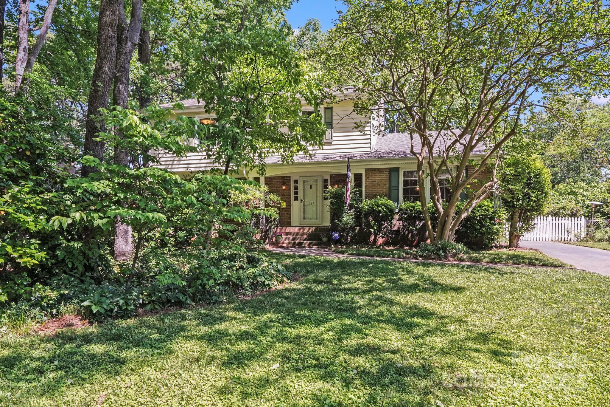 Property Photo: 1327 Cedarwood Lane NC 28212