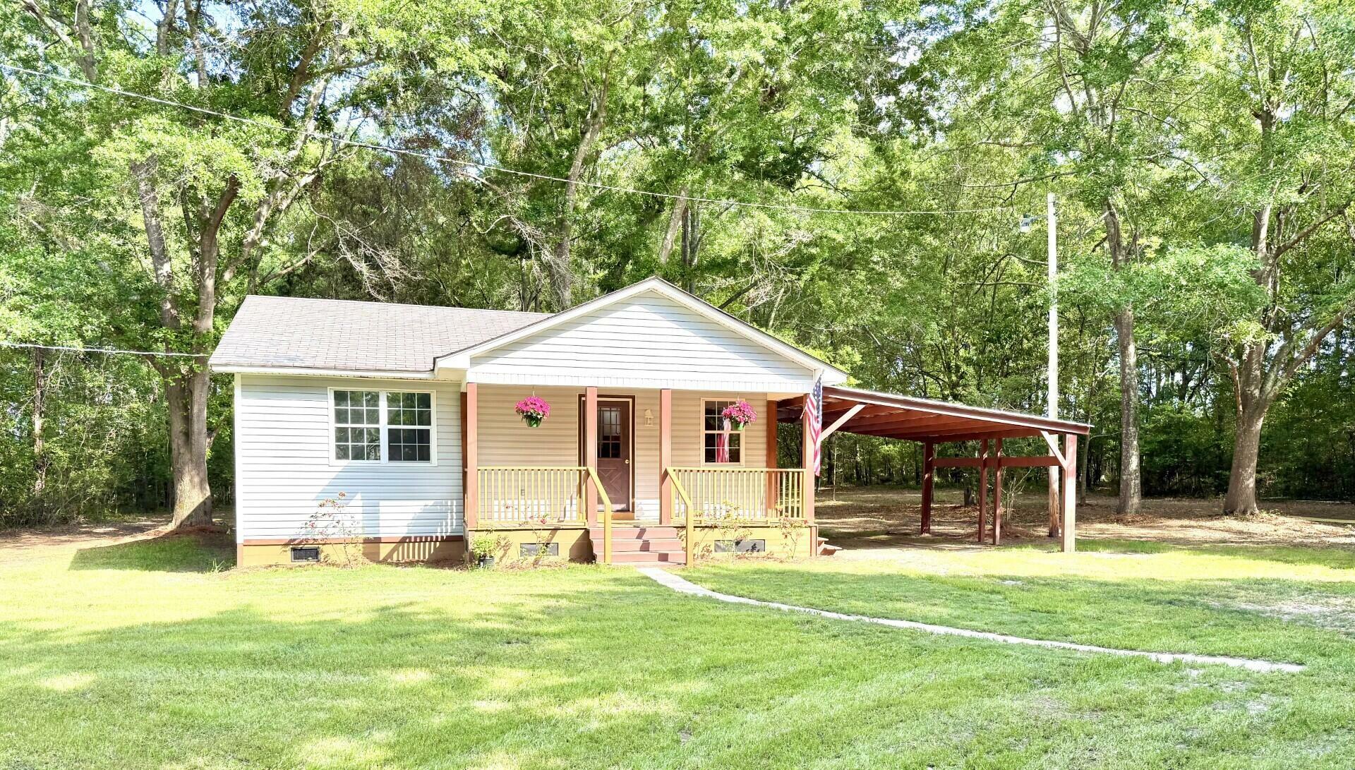 Property Photo: 5719 Capital Way SC 29137